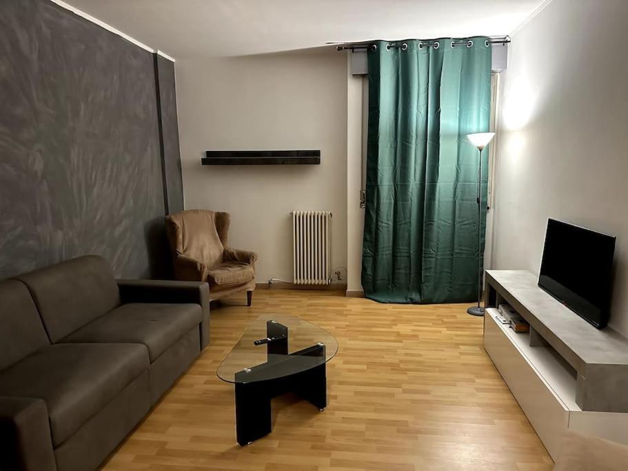 Leone D'Oro - Full Apartment Mestre Exterior foto